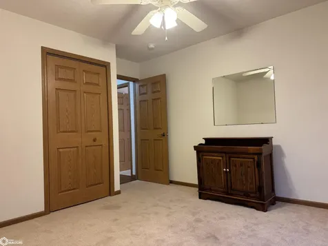 4922 Grand View Lane Fort Madison IA 52627