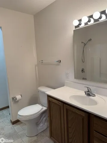 4922 Grand View Lane Fort Madison IA 52627