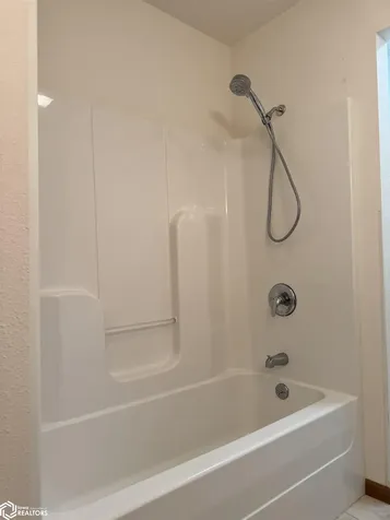 4922 Grand View Lane Fort Madison IA 52627