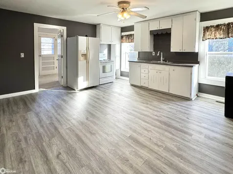 505 W Jefferson Avenue Fairfield IA 52556