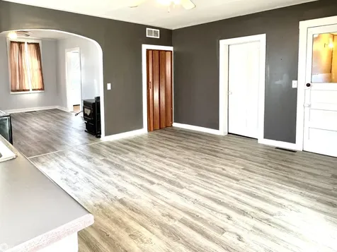 505 W Jefferson Avenue Fairfield IA 52556