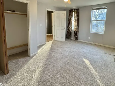 505 W Jefferson Avenue Fairfield IA 52556