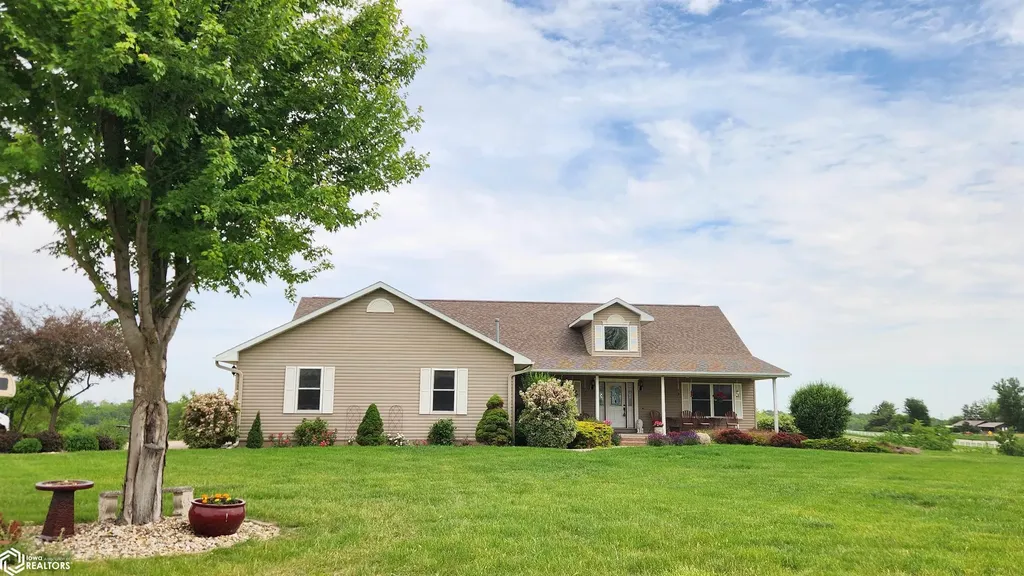 2699 Ridge Road Marshalltown IA 50158