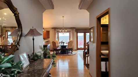 2699 Ridge Road Marshalltown IA 50158