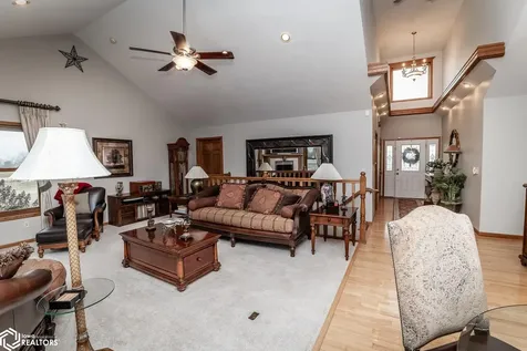 2699 Ridge Road Marshalltown IA 50158
