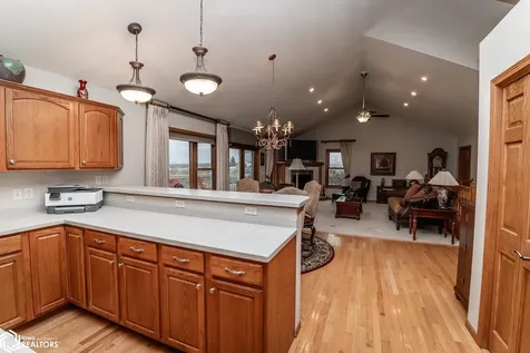2699 Ridge Road Marshalltown IA 50158