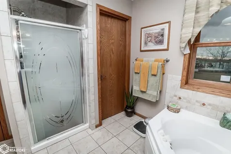 2699 Ridge Road Marshalltown IA 50158