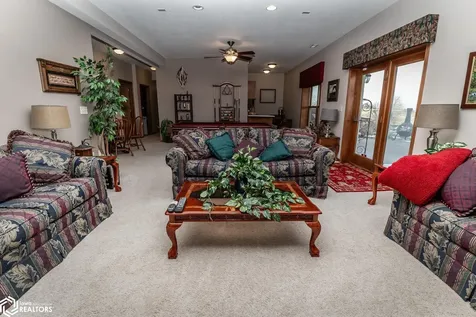 2699 Ridge Road Marshalltown IA 50158