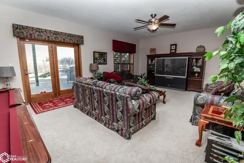 2699 Ridge Road Marshalltown IA 50158
