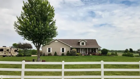 2699 Ridge Road Marshalltown IA 50158