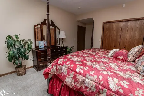 2699 Ridge Road Marshalltown IA 50158