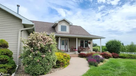 2699 Ridge Road Marshalltown IA 50158