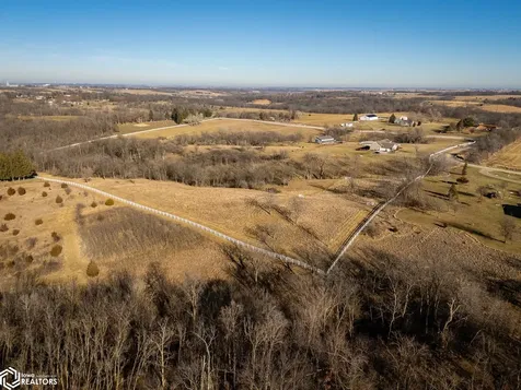 2699 Ridge Road Marshalltown IA 50158
