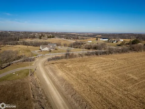 2699 Ridge Road Marshalltown IA 50158