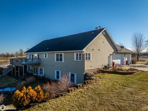 2699 Ridge Road Marshalltown IA 50158