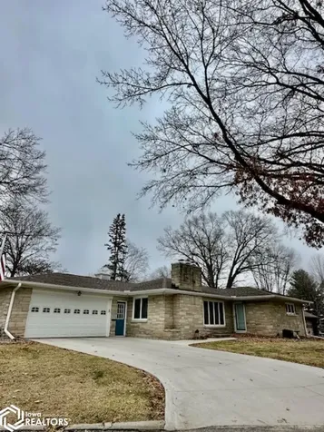 1 Cascade Terrace Burlington IA 52601
