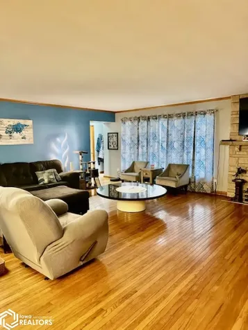 1 Cascade Terrace Burlington IA 52601