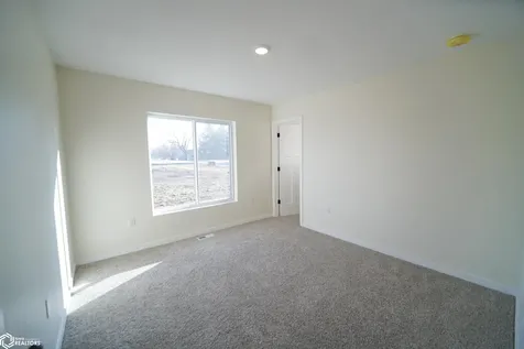 204 E Lillian Avenue Conrad IA 50621
