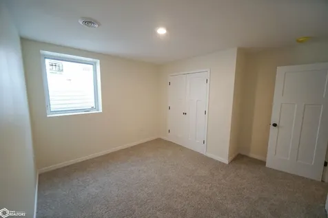 204 E Lillian Avenue Conrad IA 50621