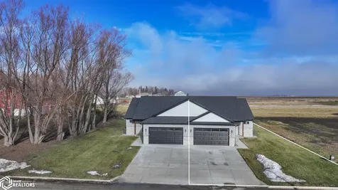 204 E Lillian Avenue Conrad IA 50621