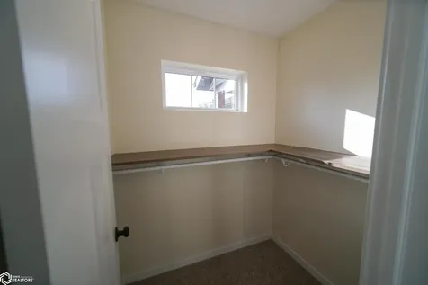 204 E Lillian Avenue Conrad IA 50621