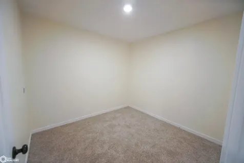 204 E Lillian Avenue Conrad IA 50621