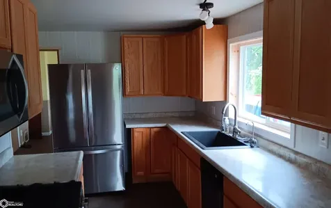 1230 Hammond Avenue Ottumwa IA 52501