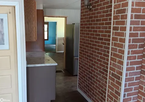 1230 Hammond Avenue Ottumwa IA 52501
