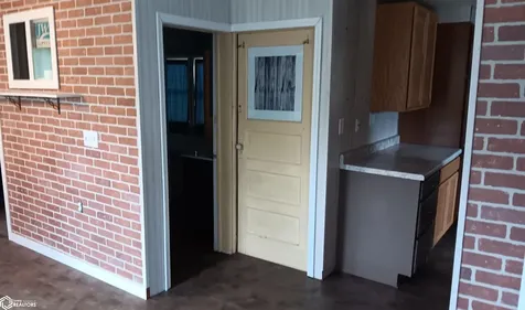 1230 Hammond Avenue Ottumwa IA 52501
