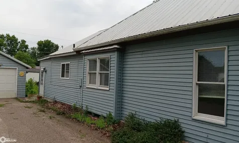 1230 Hammond Avenue Ottumwa IA 52501