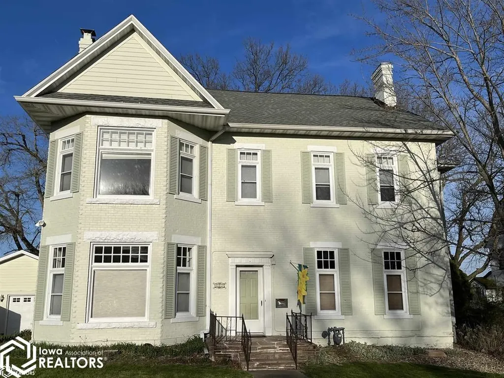 627 Grand Avenue Keokuk IA 52632