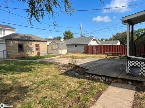 1735 Avenue F Fort Madison IA 52627