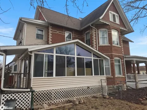 1735 Avenue F Fort Madison IA 52627