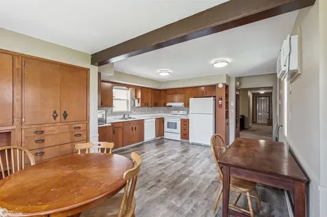 920 High Street Grinnell IA 50112