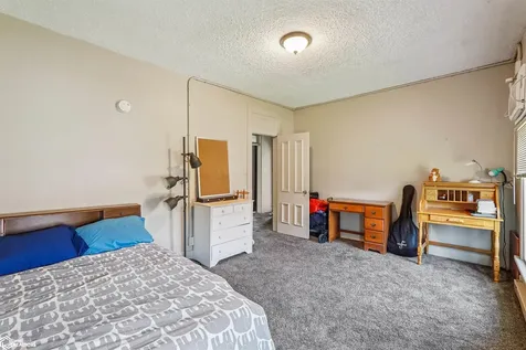 920 High Street Grinnell IA 50112