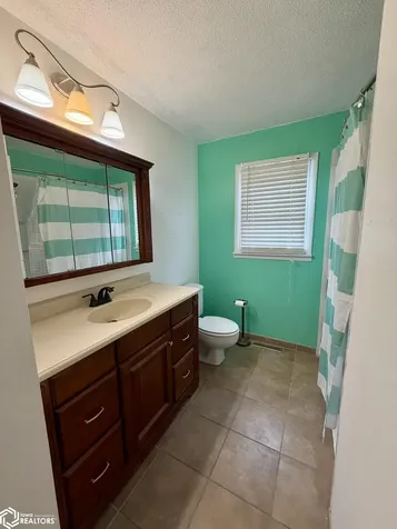 108 Roy El Road Wapello IA 52653
