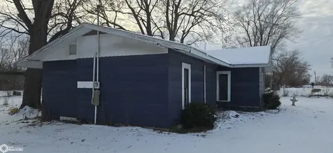 1666 Bridge Street Albia IA 52531