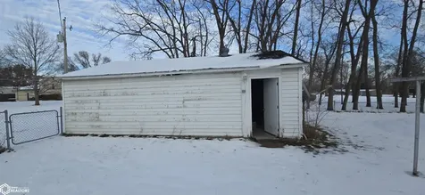 1666 Bridge Street Albia IA 52531