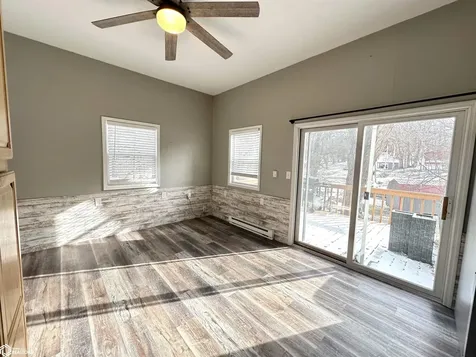 5090 County Public Road Brooklyn IA 52211