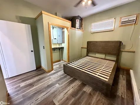 5090 County Public Road Brooklyn IA 52211