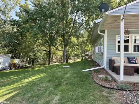 5090 County Public Road Brooklyn IA 52211