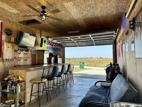 5090 County Public Road Brooklyn IA 52211
