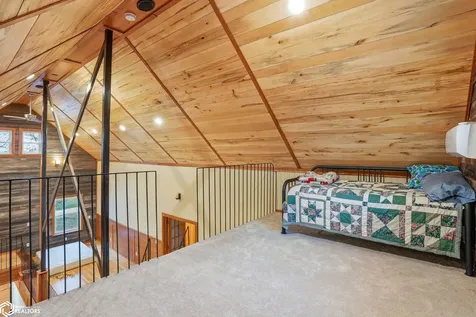 3300 Underwood Avenue Crawfordsville IA 52621