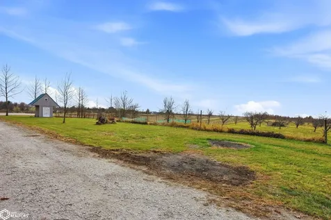 3300 Underwood Avenue Crawfordsville IA 52621