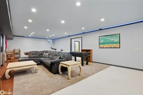 3300-1 Underwood Avenue Crawfordsville IA 52621