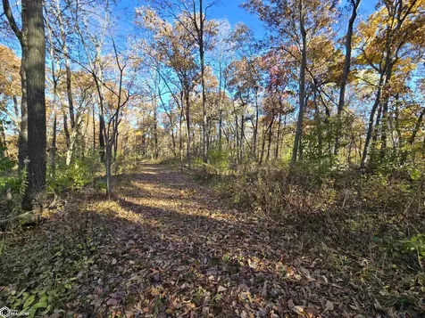 3300-1 Underwood Avenue Crawfordsville IA 52621