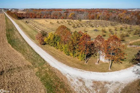 3300-1 Underwood Avenue Crawfordsville IA 52621