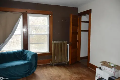 1510 14th Avenue Eldora IA 50627