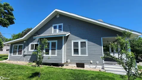 1511 State Street Tama IA 52339