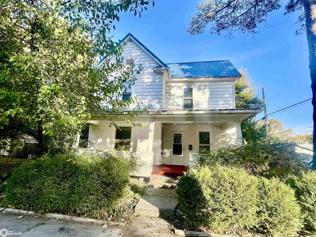 503 S 4th Street Fairfield IA 52556